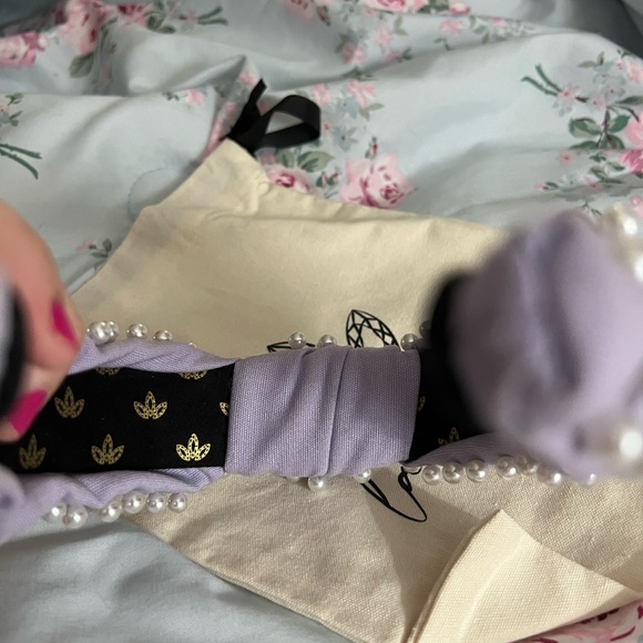 La Bella Light Purple Pearl Knotted Headband - Picture 9 of 11